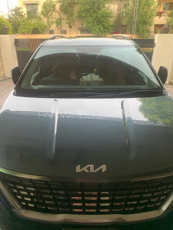 KIA Carnival 2022 for Sale in Lahore Image-1