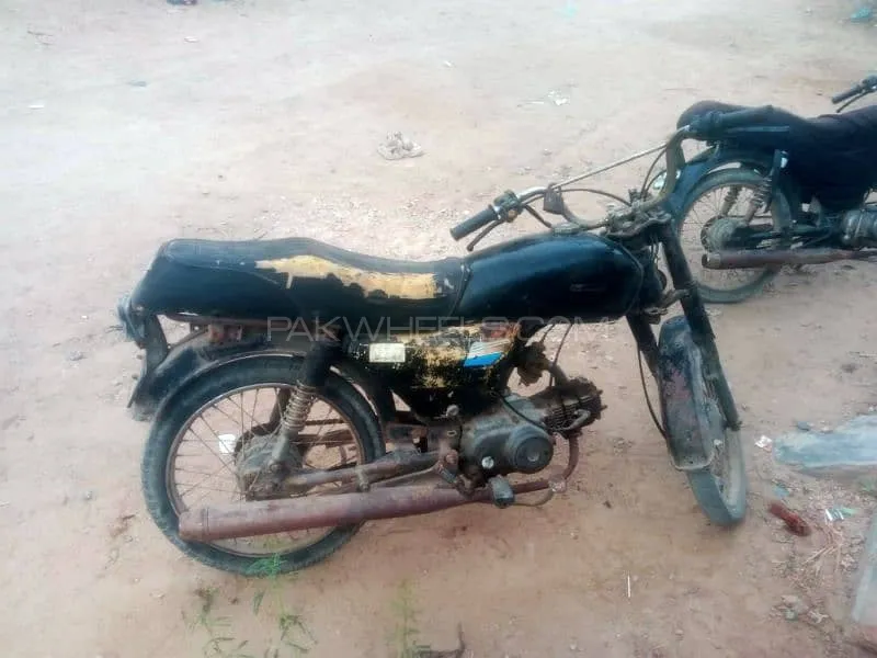Pak Hero RF 70 2005 for Sale Image-1