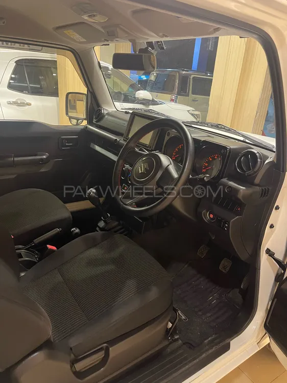 Suzuki Jimny 2019 for Sale in Bahawalpur Suzuki Jimny 2019 for Sale in Bahawalpur Image-7