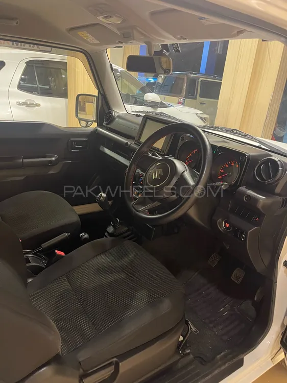 Suzuki Jimny 2019 for Sale in Bahawalpur Suzuki Jimny 2019 for Sale in Bahawalpur Image-8