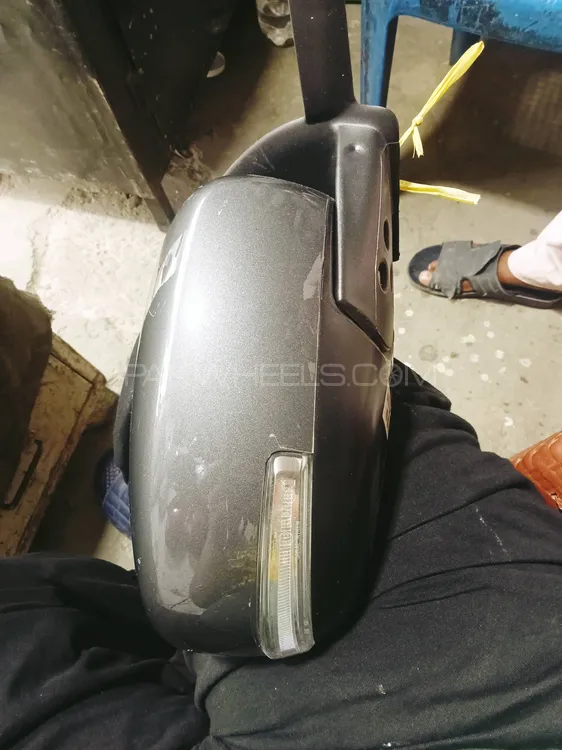 Suzuki Swift Side mirrors Image-1