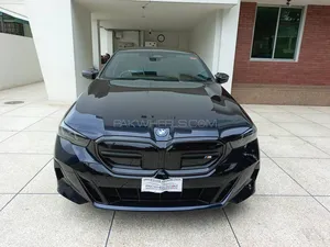 BMW i5 M60 xDrive 2024 for Sale