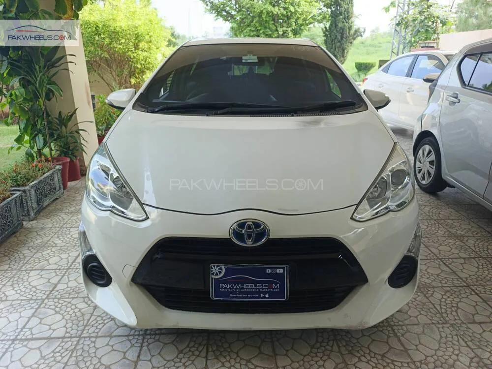 Toyota Aqua 2015 for Sale in Islamabad Image-1