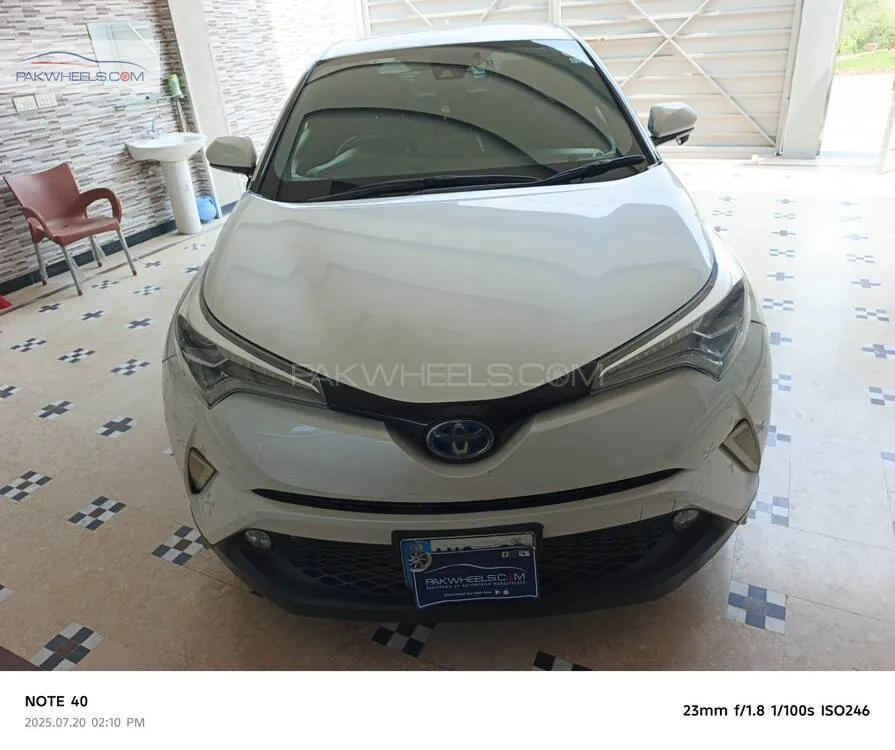 Toyota C-HR 2018 for Sale in Peshawar Image-1