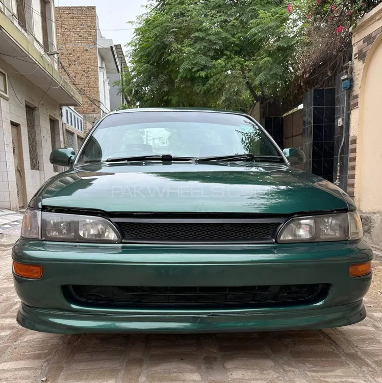 Toyota Corolla 1998 for Sale in Peshawar Image-1