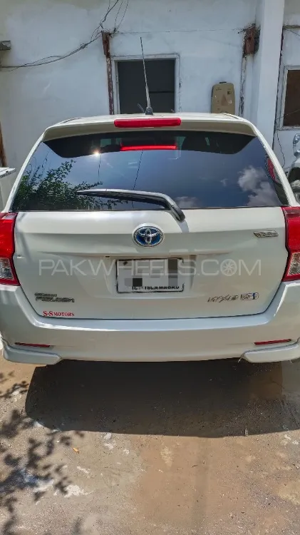 Toyota Corolla Fielder 2015 for Sale in Abbottabad Image-1