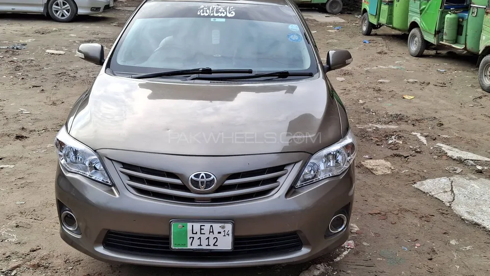 Toyota Corolla 2014 for Sale in Lahore Image-1