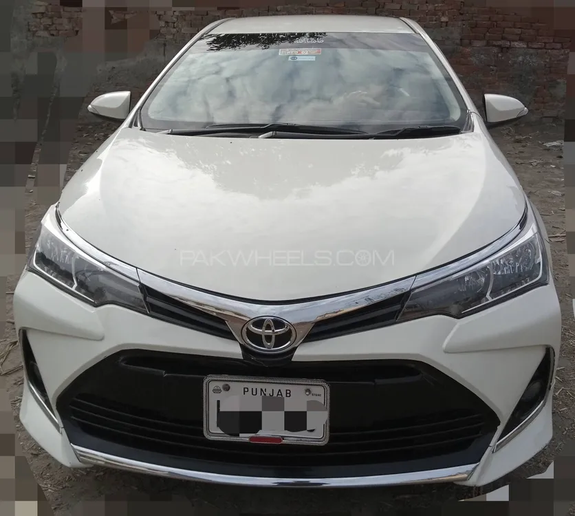 Toyota Corolla 2015 for Sale in Lahore Image-1