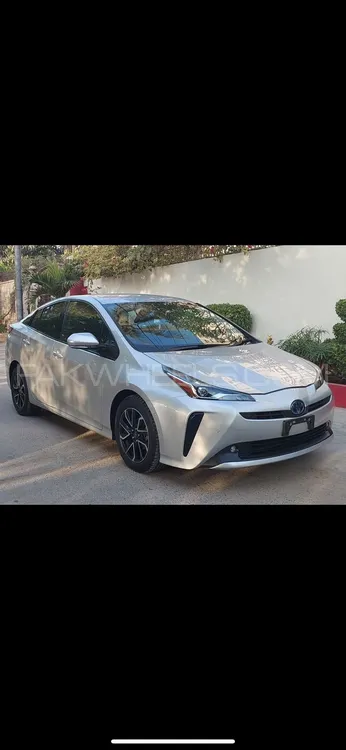 Toyota Prius 2024 for Sale in Hyderabad Image-1