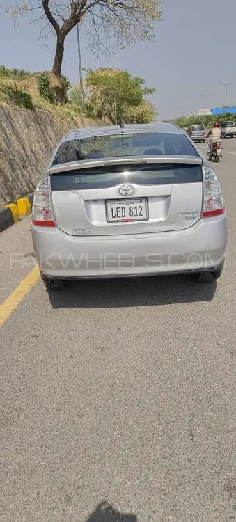 Toyota Prius 2007 for Sale in Peshawar Image-1