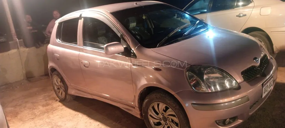 Toyota Vitz 2002 for Sale in Quetta Image-1