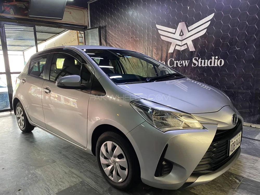 Toyota Vitz 2017 for Sale in Islamabad Image-1