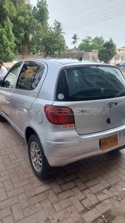 Toyota Vitz 2004 for Sale in Karachi Image-1