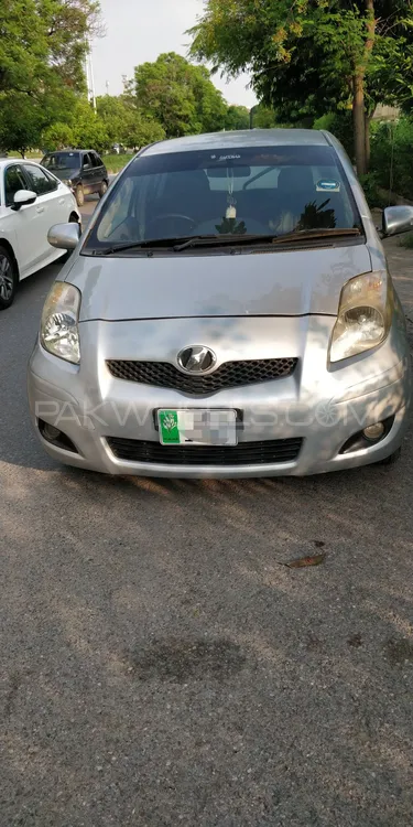 Toyota Vitz 2008 for Sale in Islamabad Image-1