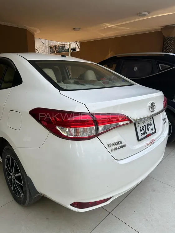 Toyota Yaris Sedan 2021 for Sale in Lahore Image-1