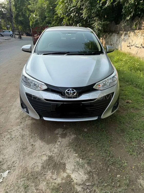 Toyota Yaris Sedan 2021 for Sale in Lahore Image-1