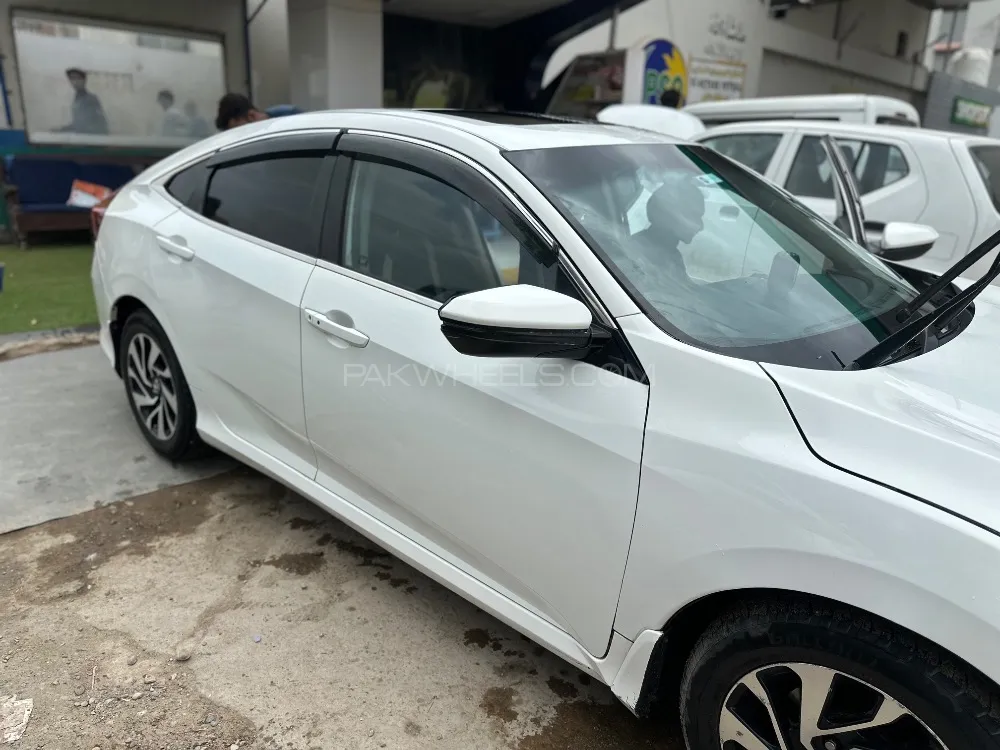 Honda Civic 2018 for Sale in Karachi Image-1