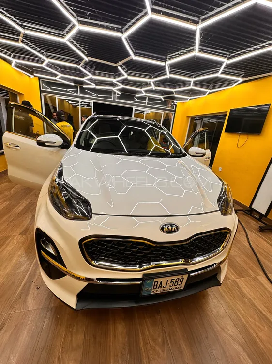KIA Sportage 2022 for Sale in Kallar Saddiyian Image-1