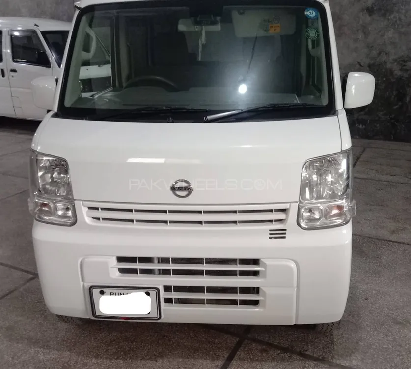 Nissan Clipper 2016 for Sale in Lahore Image-1