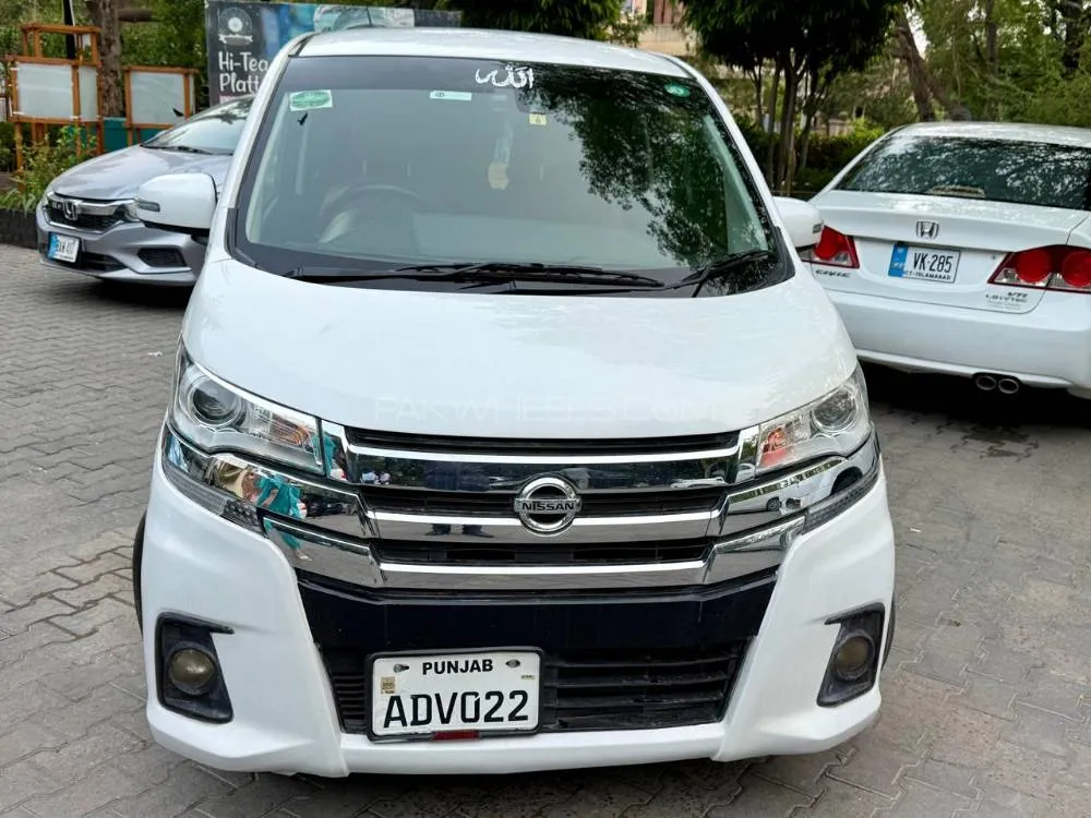 Nissan Dayz Highway Star 2017 for Sale in Islamabad Image-1