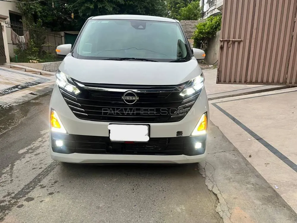 Nissan Dayz 2023 for Sale in Lahore Image-1