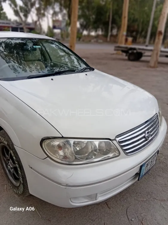 Nissan Sunny 2010 for Sale in Peshawar Image-1