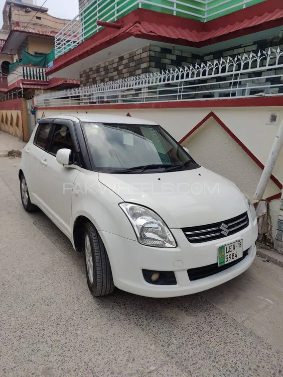 Suzuki Swift 2018 for Sale in Islamabad Image-1