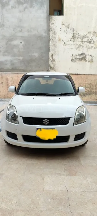 Suzuki Swift 2018 for Sale in Abbottabad Image-1