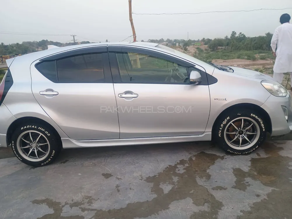 Toyota Aqua 2015 for Sale in Bannu Image-1