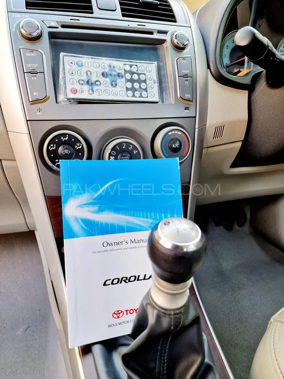 Toyota Corolla 2013 for Sale in Islamabad Image-1