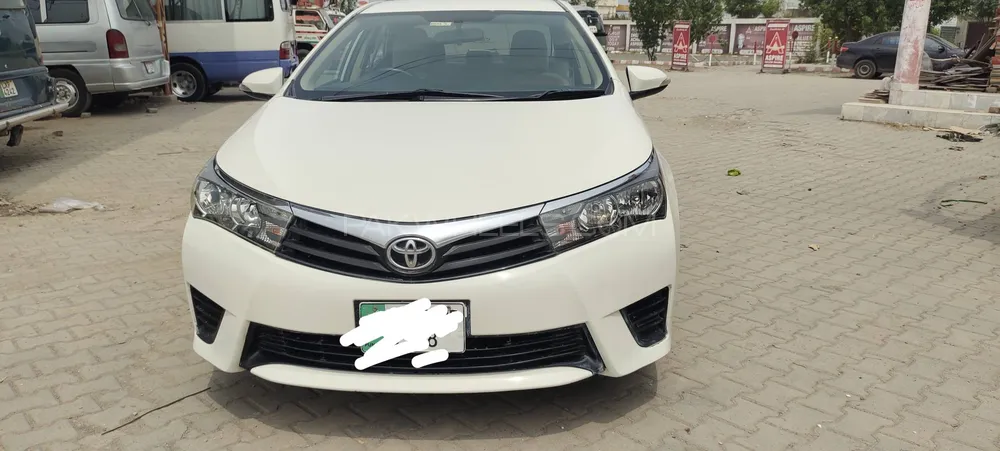 Toyota Corolla 2015 for Sale in Faisalabad Image-1