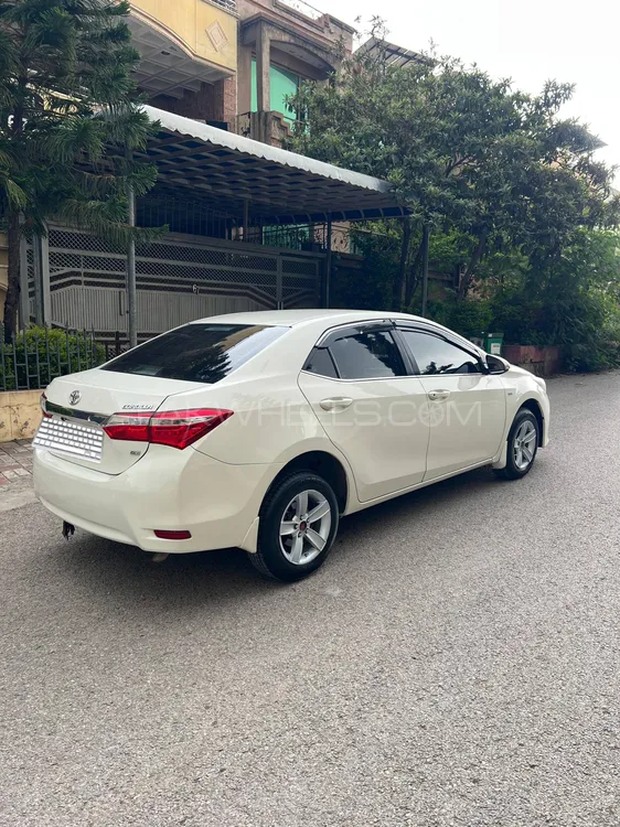 Toyota Corolla 2014 for Sale in Islamabad Image-1
