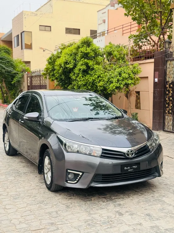 Toyota Corolla 2017 for Sale in Multan Image-1