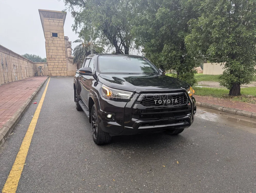 Toyota Hilux 2022 for Sale in Lahore Image-1