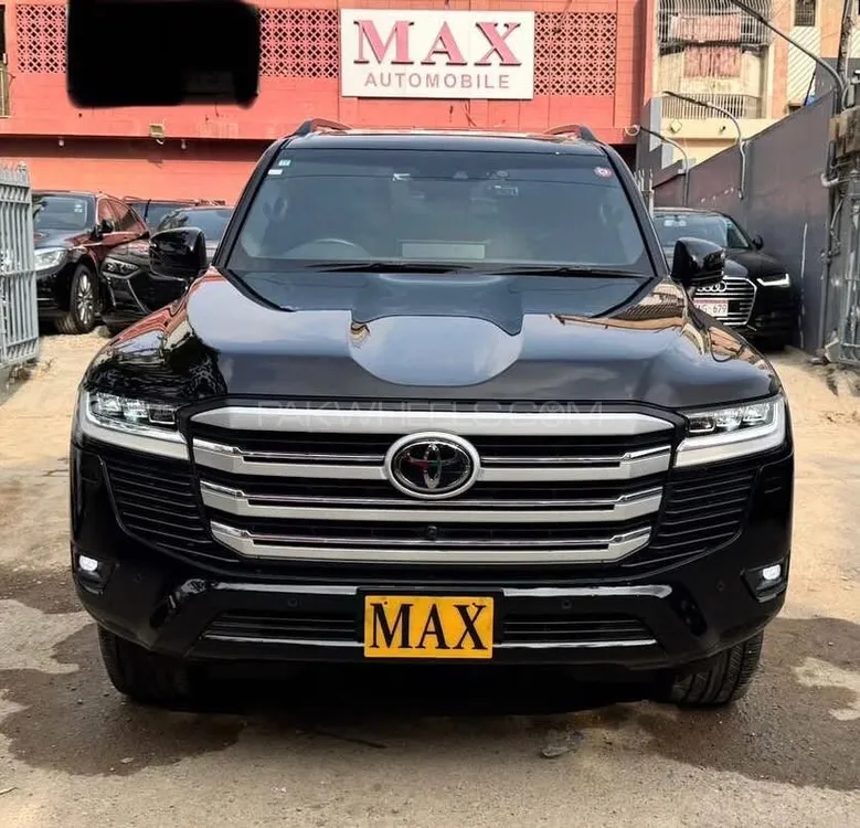 Toyota Land Cruiser 2023 for Sale in Karachi Image-1