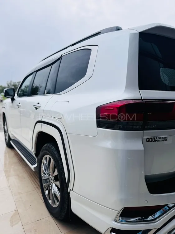 Toyota Land Cruiser 2022 for Sale in Islamabad Image-1