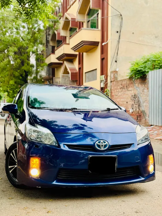 Toyota Prius 2010 for Sale in Faisalabad Image-1