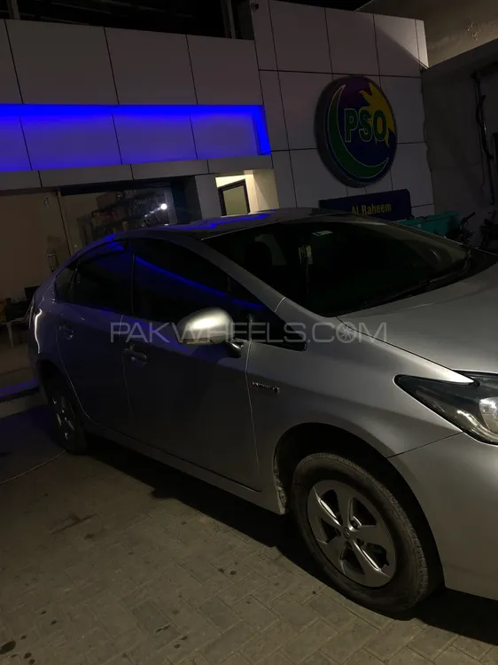 Toyota Prius 2013 for Sale in Faisalabad Image-1