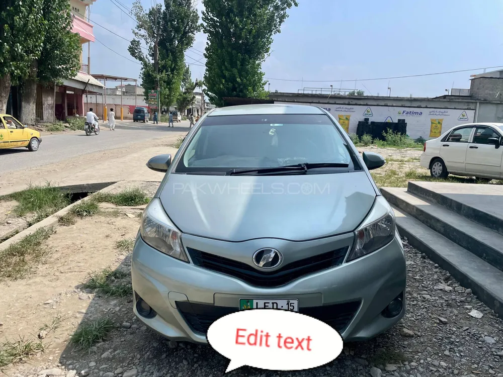 Toyota Vitz 2011 for Sale in Abbottabad Image-1