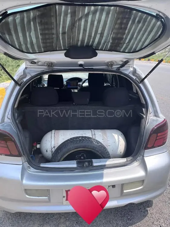Toyota Vitz 1999 for Sale in Peshawar Image-1