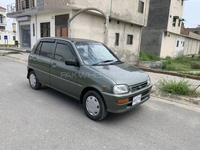 Daihatsu Cuore 2011 for Sale in Sahiwal Image-1
