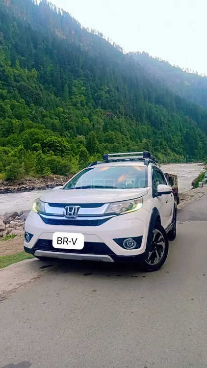 Honda BR-V 2017 for Sale in Lahore Image-1