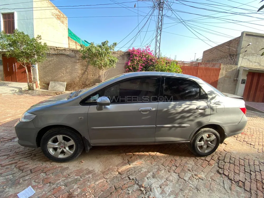Honda City 2006 for Sale in Burewala Image-1