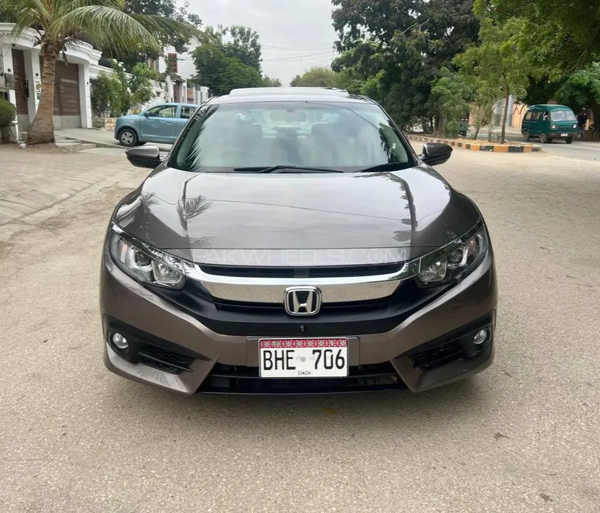 Honda Civic 2016 for Sale in Karachi Image-1