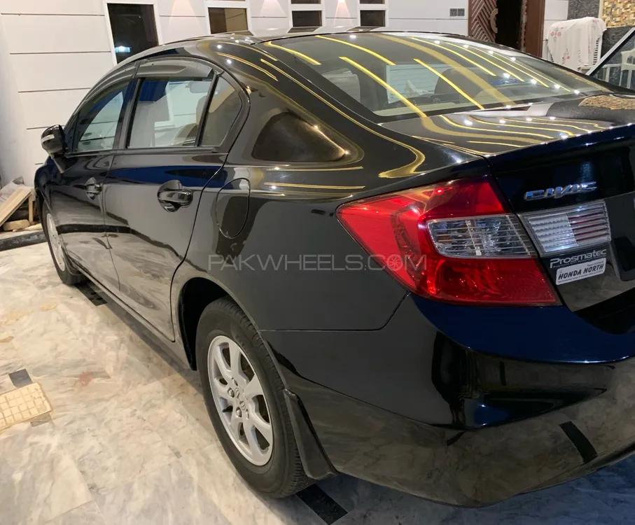 Honda Civic 2015 for Sale in Peshawar Honda Civic 2015 for Sale in Peshawar Image-4