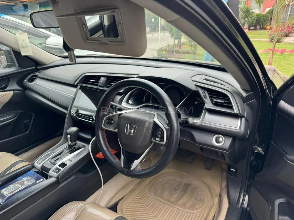 Honda Civic 2016 for Sale in Lahore Image-1