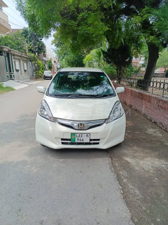 Honda Fit 2012 for Sale in Faisalabad Image-1