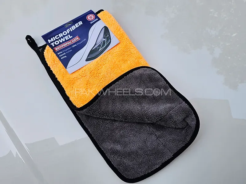 PakWheels Car Care Premium Ultra Soft Multipurpose Microfiber Towel 40x40 | 800G (Pack of 1) Image-1