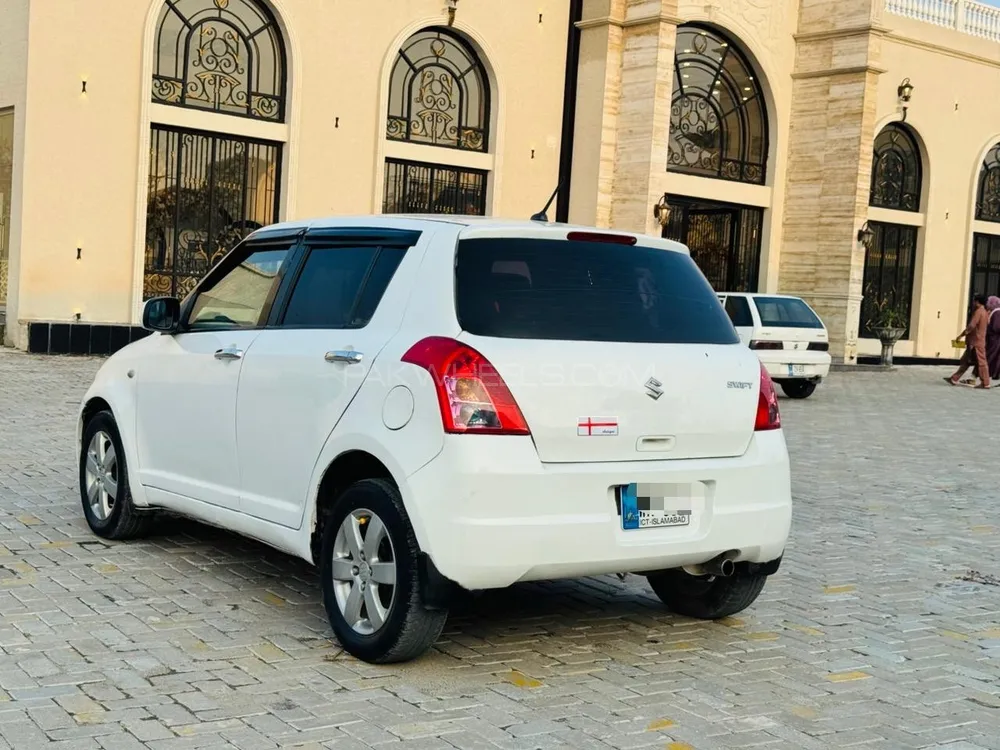 Suzuki Swift 2012 for Sale in Islamabad Image-1