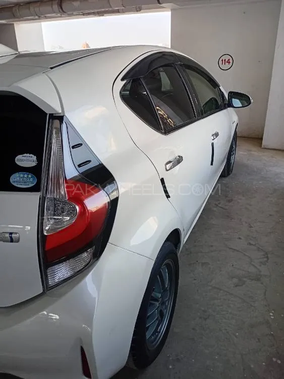 Toyota Aqua 2017 for Sale in Karachi Image-1